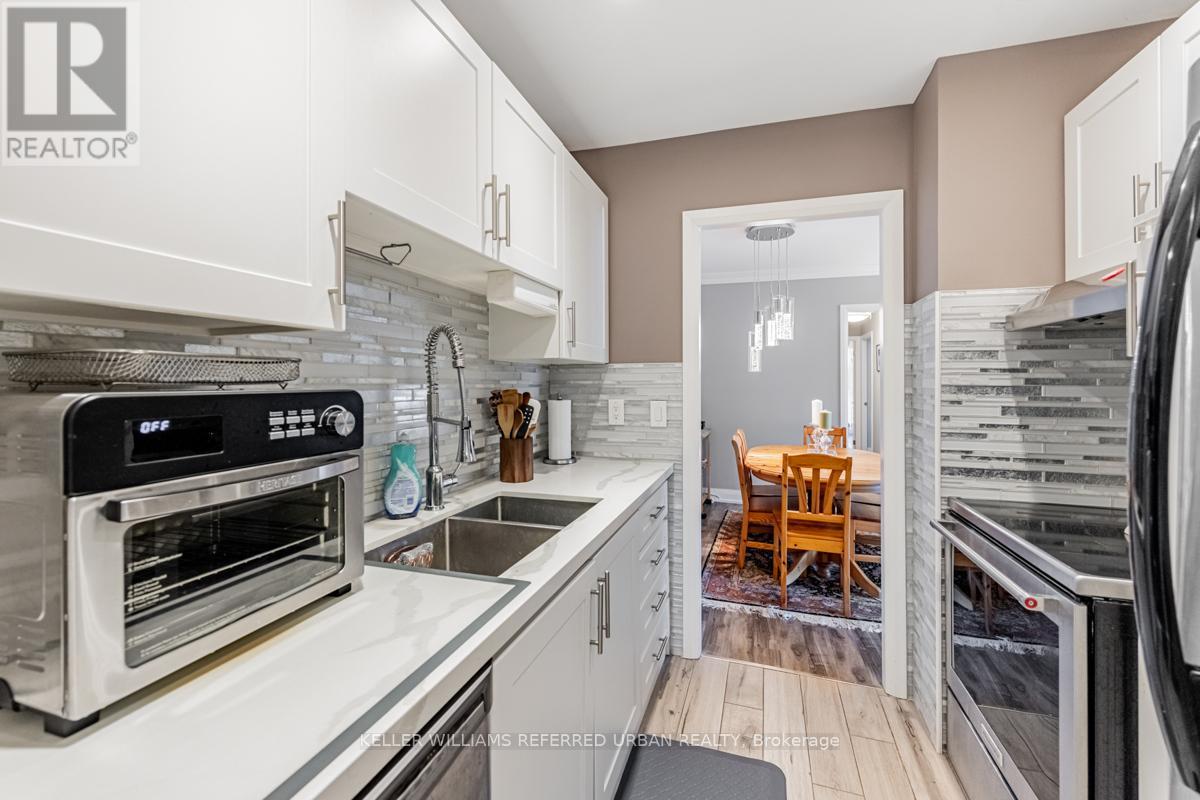 1007 - 3025 Queen Frederica Drive, Mississauga, Ontario  L4Y 3A1 - Photo 16 - W12997432