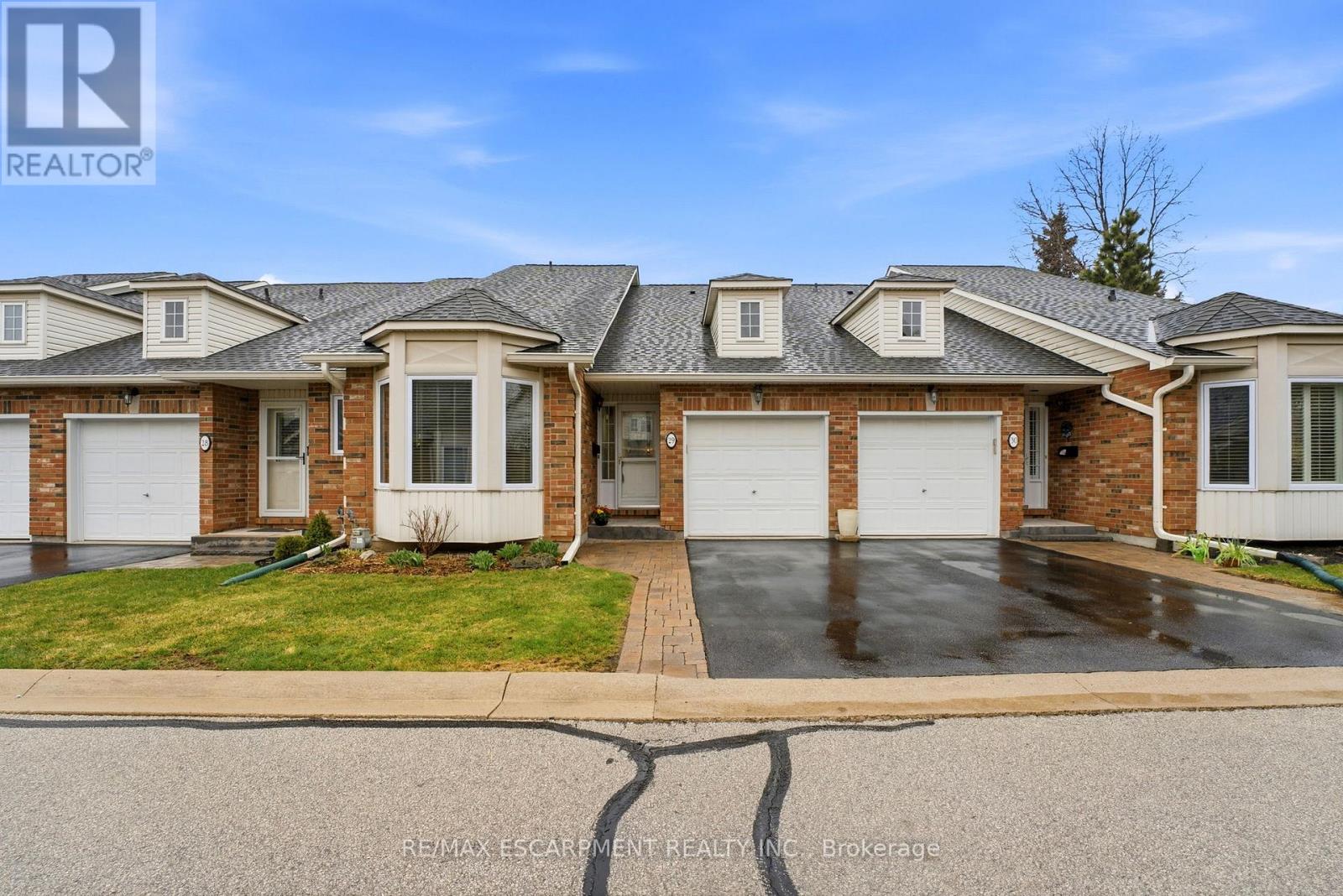 29 - 222 FELLOWES CRESCENT, Hamilton, Ontario