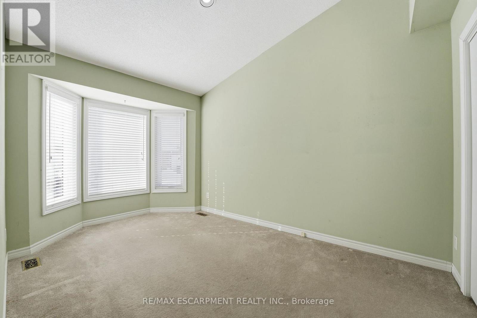 29 - 222 Fellowes Crescent, Hamilton, Ontario  L8B 0R1 - Photo 11 - X12997350