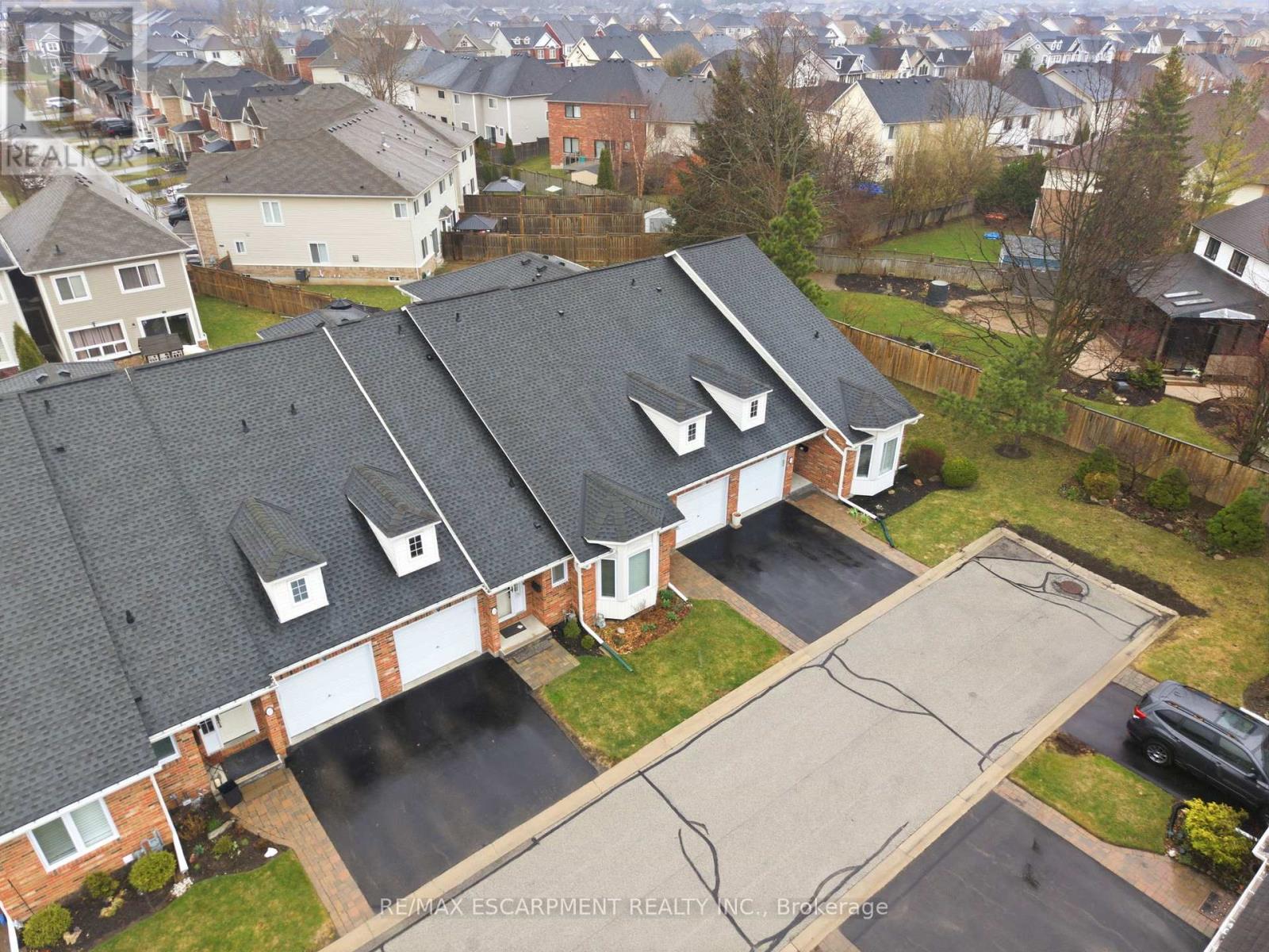 29 - 222 Fellowes Crescent, Hamilton, Ontario  L8B 0R1 - Photo 3 - X12997350