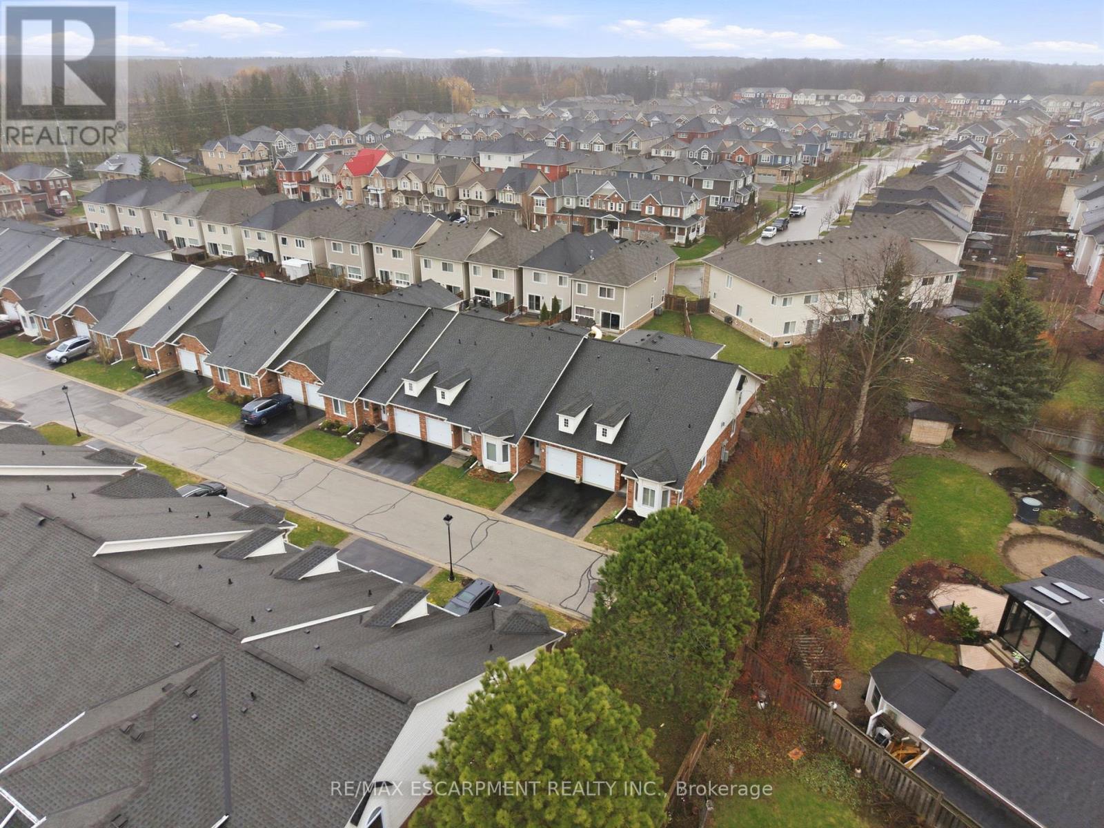 29 - 222 Fellowes Crescent, Hamilton, Ontario  L8B 0R1 - Photo 4 - X12997350