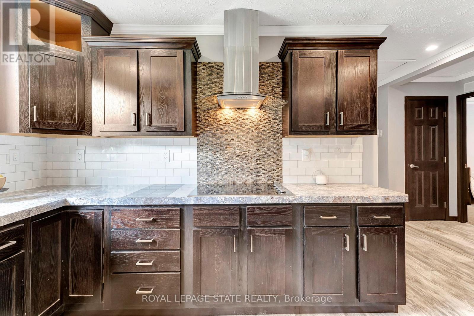 4881 Mapleview Crescent, Port Colborne, Ontario  L0S 1R0 - Photo 11 - X12997420