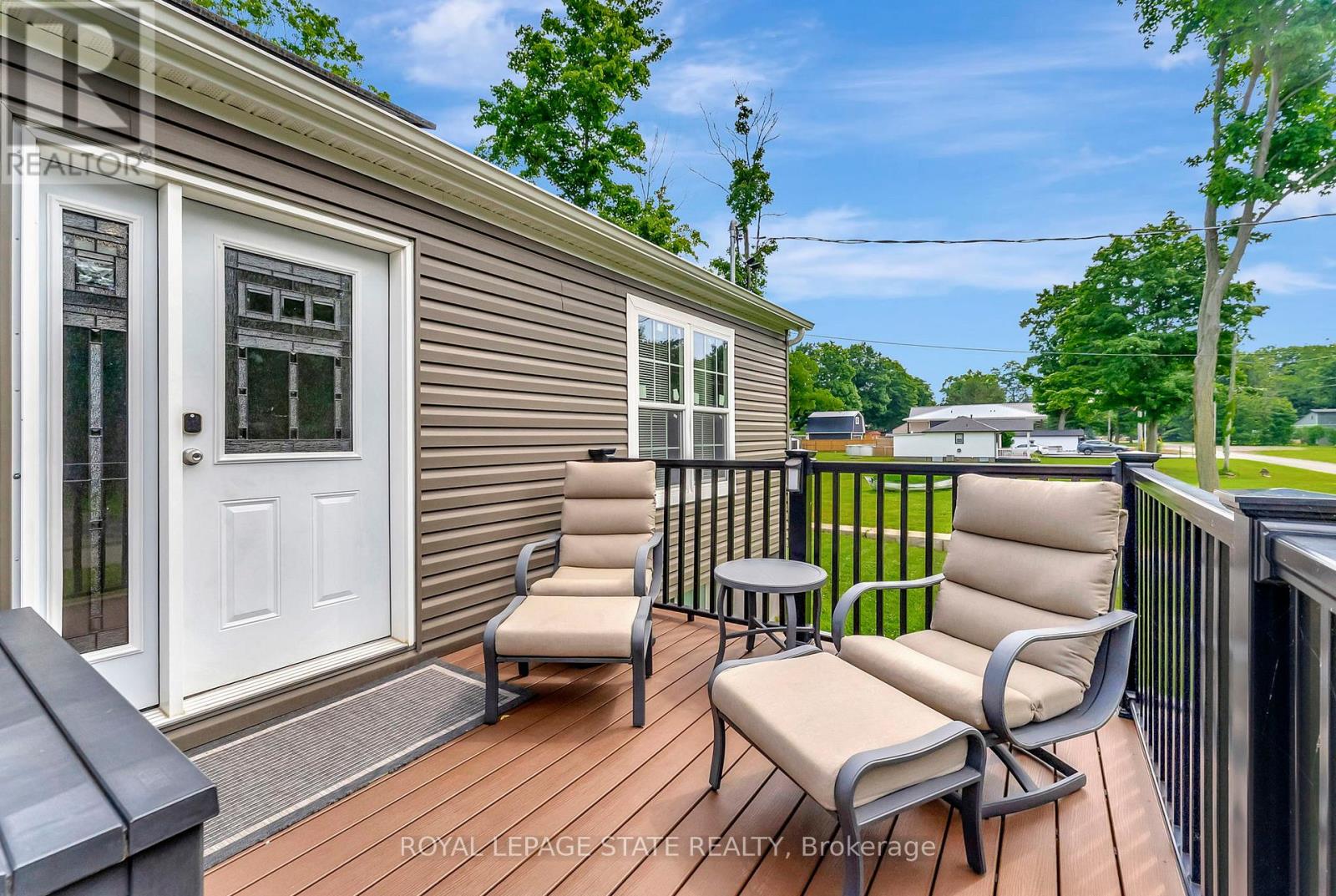 4881 Mapleview Crescent, Port Colborne, Ontario  L0S 1R0 - Photo 3 - X12997420