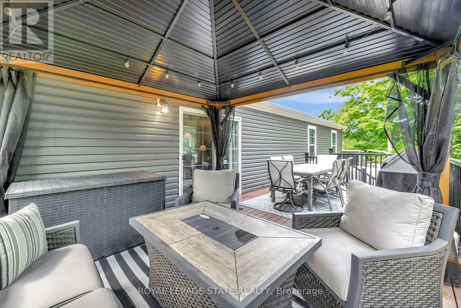 4881 Mapleview Crescent, Port Colborne, Ontario  L0S 1R0 - Photo 35 - X12997420