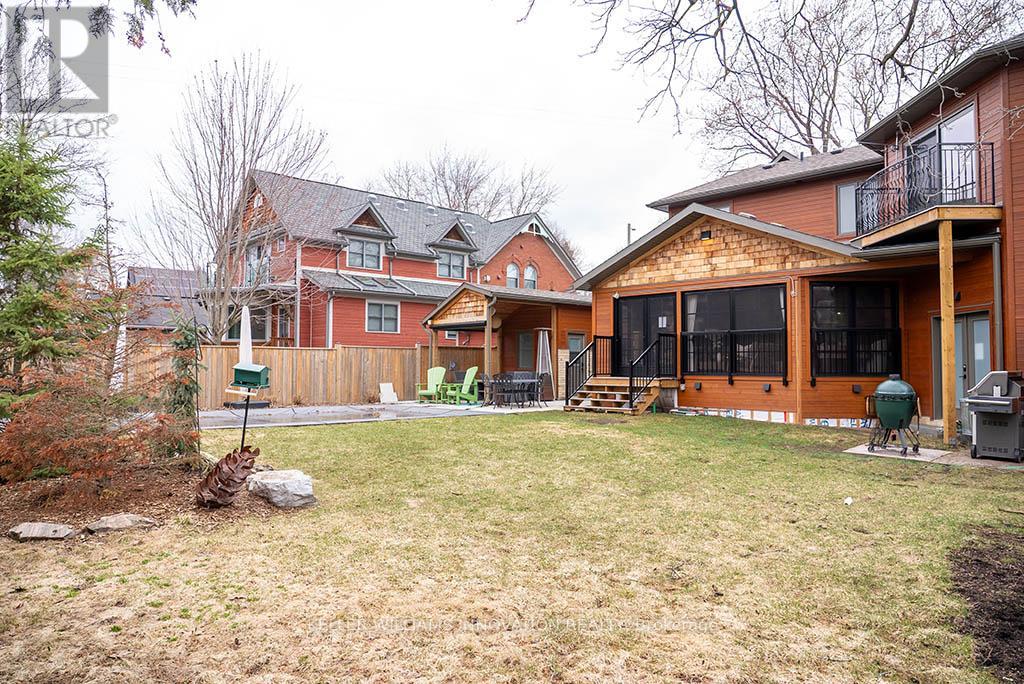 63 Menno Street, Waterloo, Ontario  N2L 2A6 - Photo 45 - X12758698