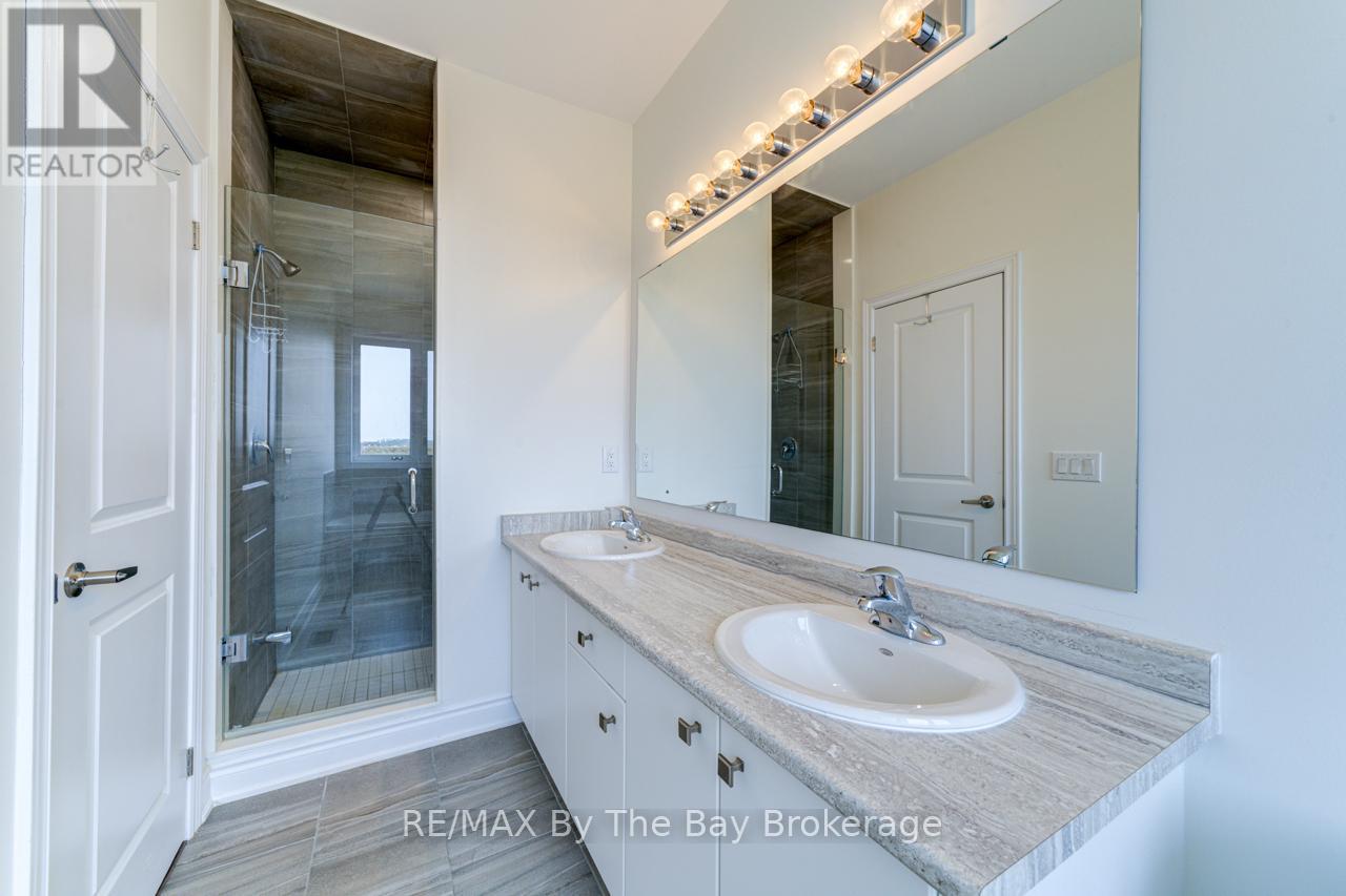 15 Union Boulevard, Clearview, Ontario  L9Z 0M6 - Photo 23 - S12997482