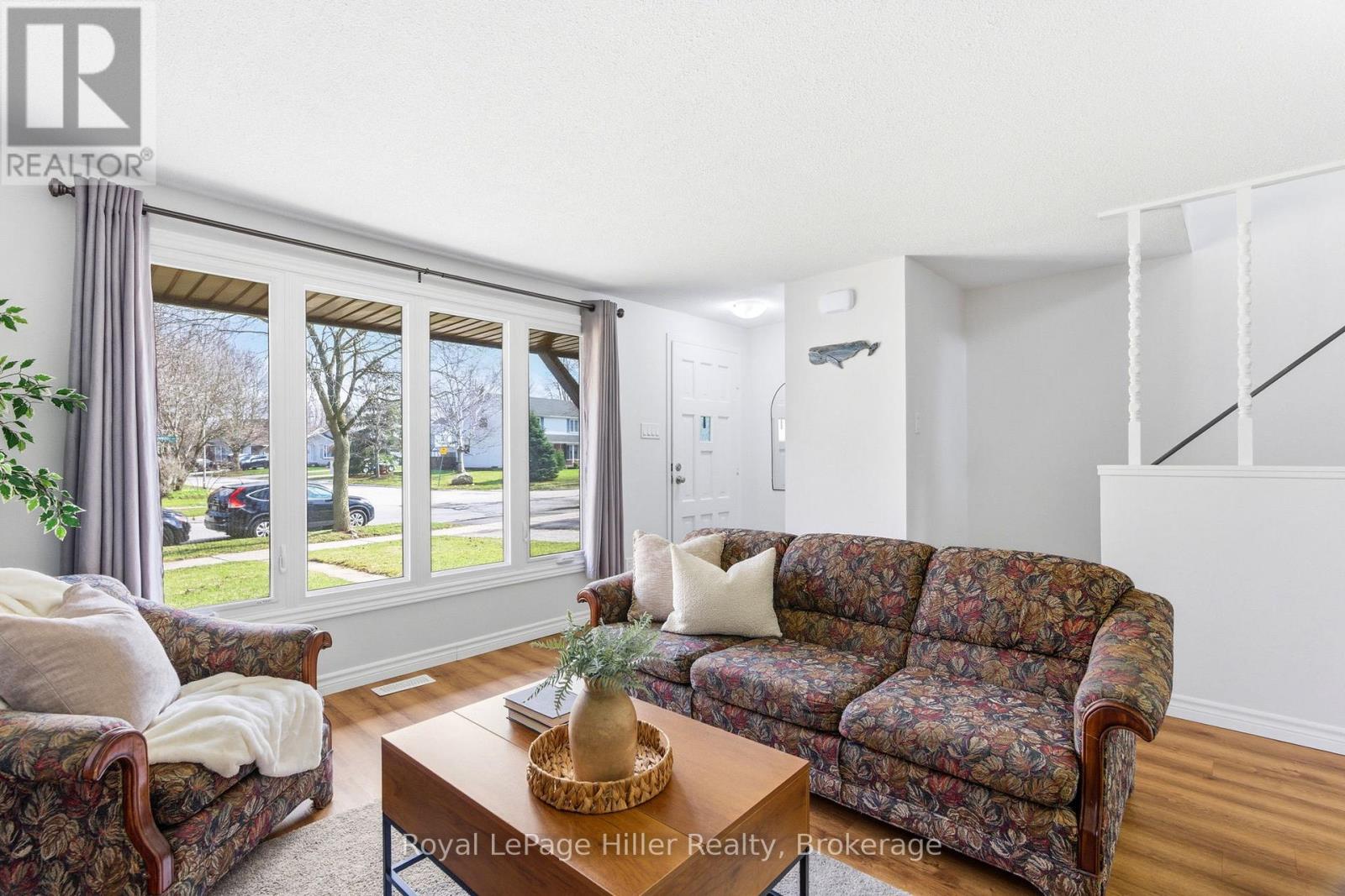 46 Avonwood Drive, Stratford, Ontario N4Z 1B4 - Photo 10 - X12994262