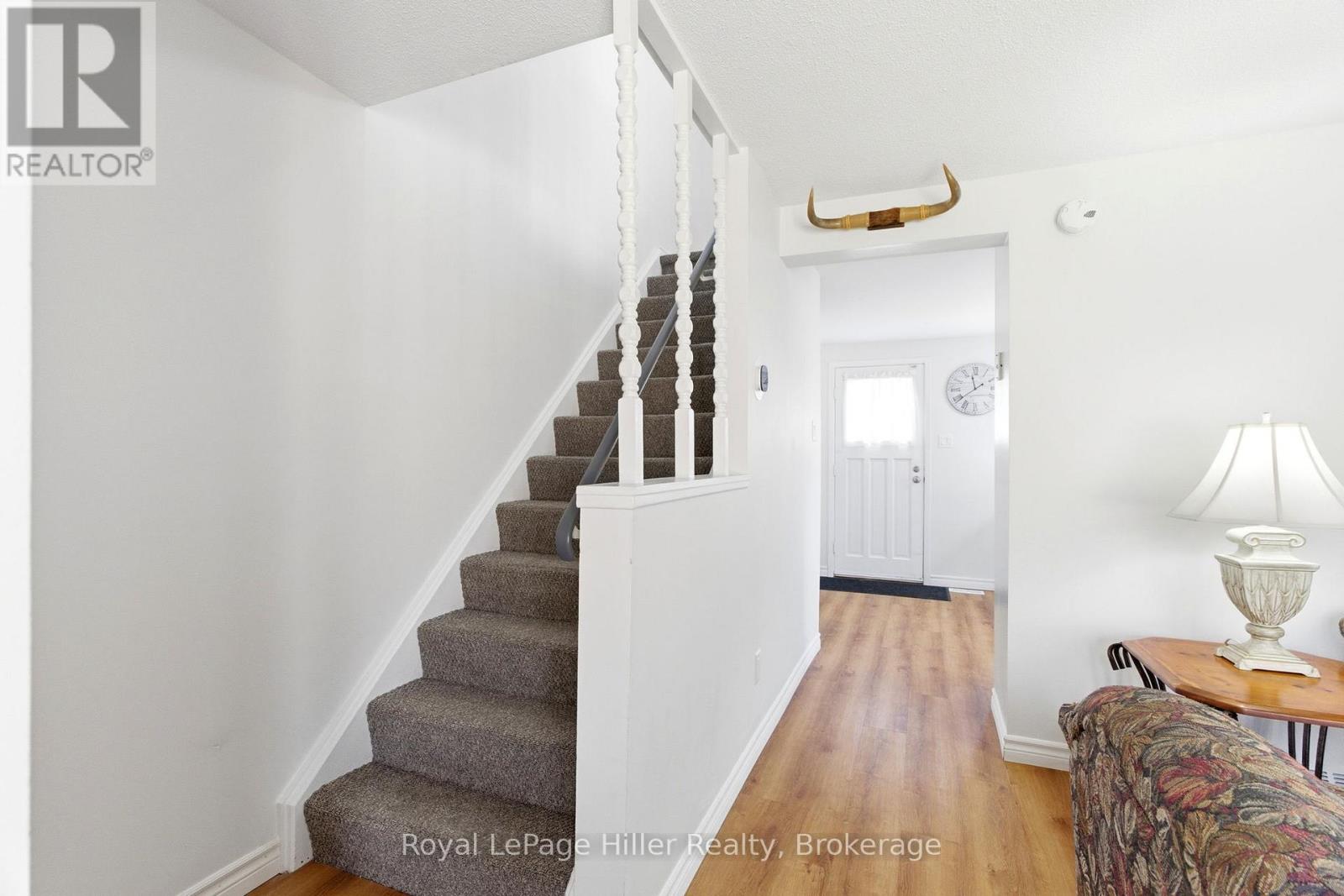 46 Avonwood Drive, Stratford, Ontario N4Z 1B4 - Photo 17 - X12994262