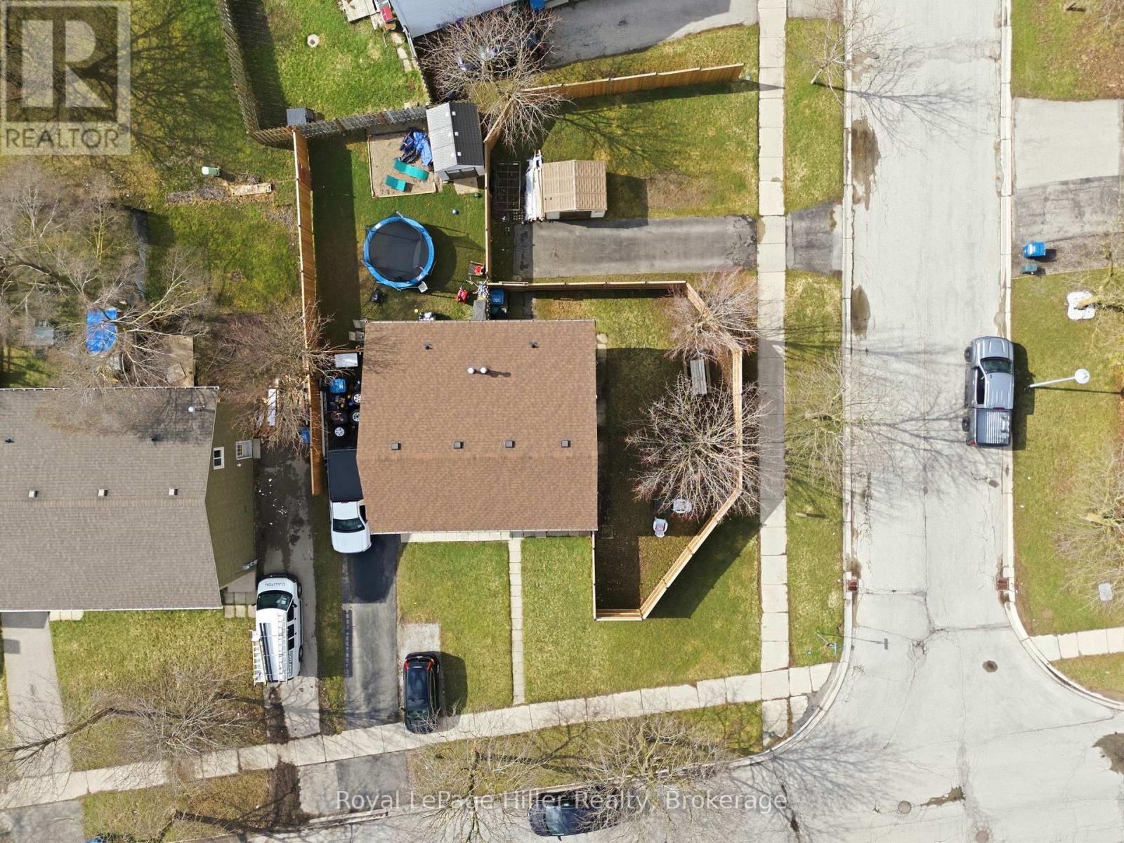 46 Avonwood Drive, Stratford, Ontario N4Z 1B4 - Photo 39 - X12994262