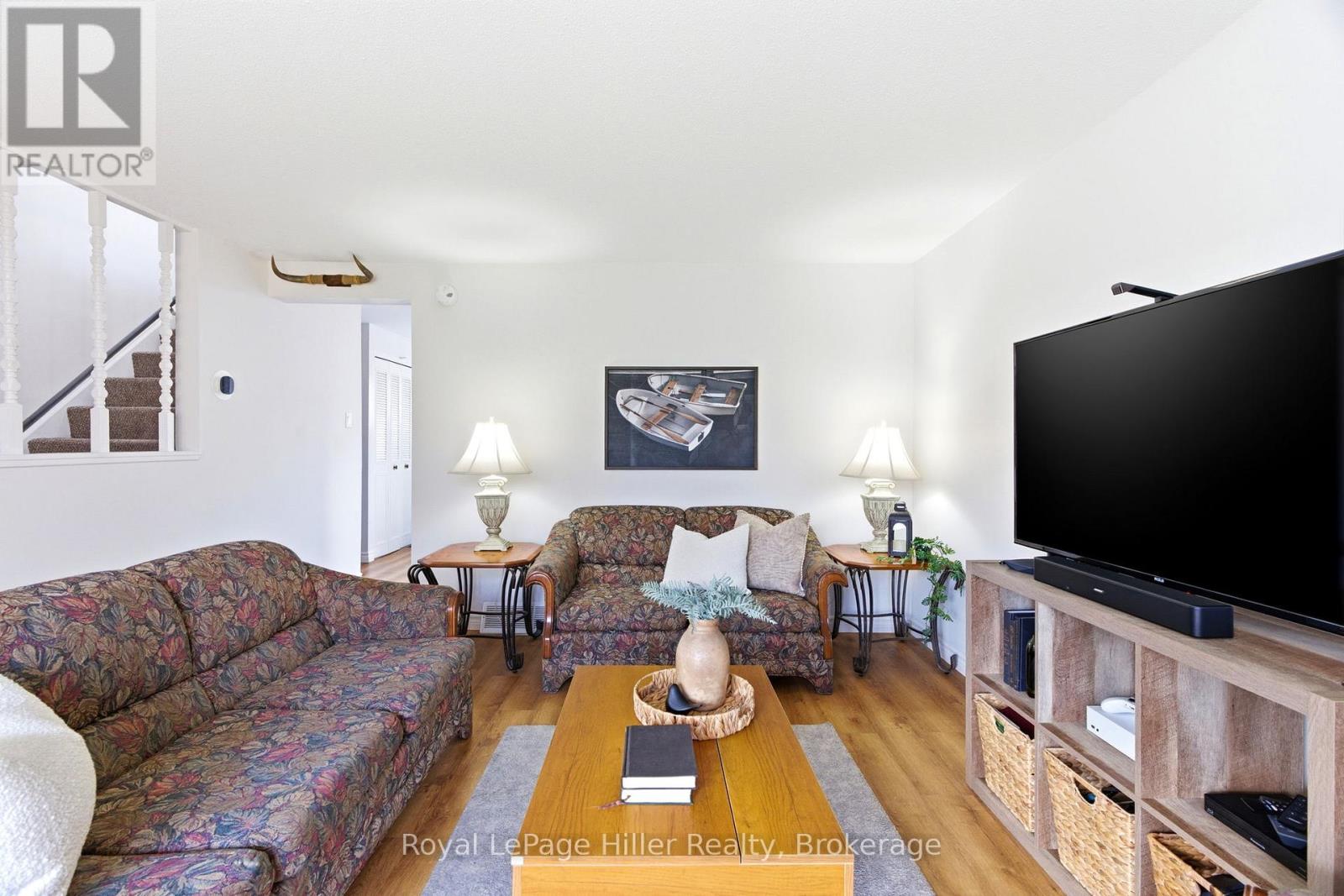 46 Avonwood Drive, Stratford, Ontario N4Z 1B4 - Photo 9 - X12994262