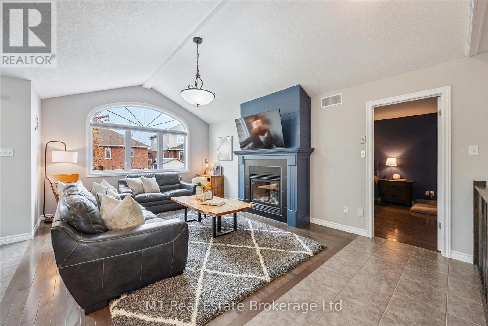 79 Spencer Drive, Centre Wellington, Ontario  N0B 1S0 - Photo 17 - X12997476