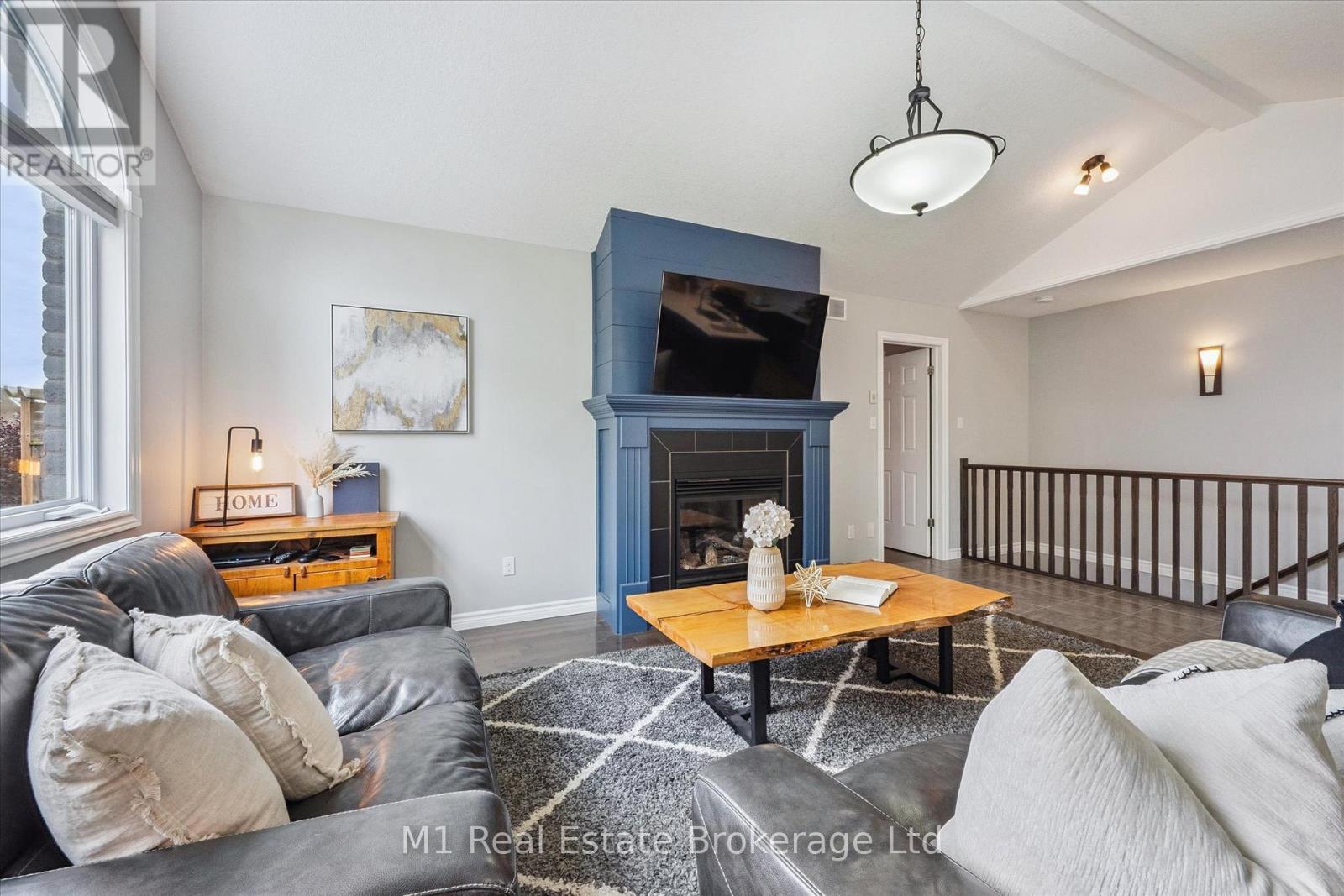 79 Spencer Drive, Centre Wellington, Ontario  N0B 1S0 - Photo 21 - X12997476