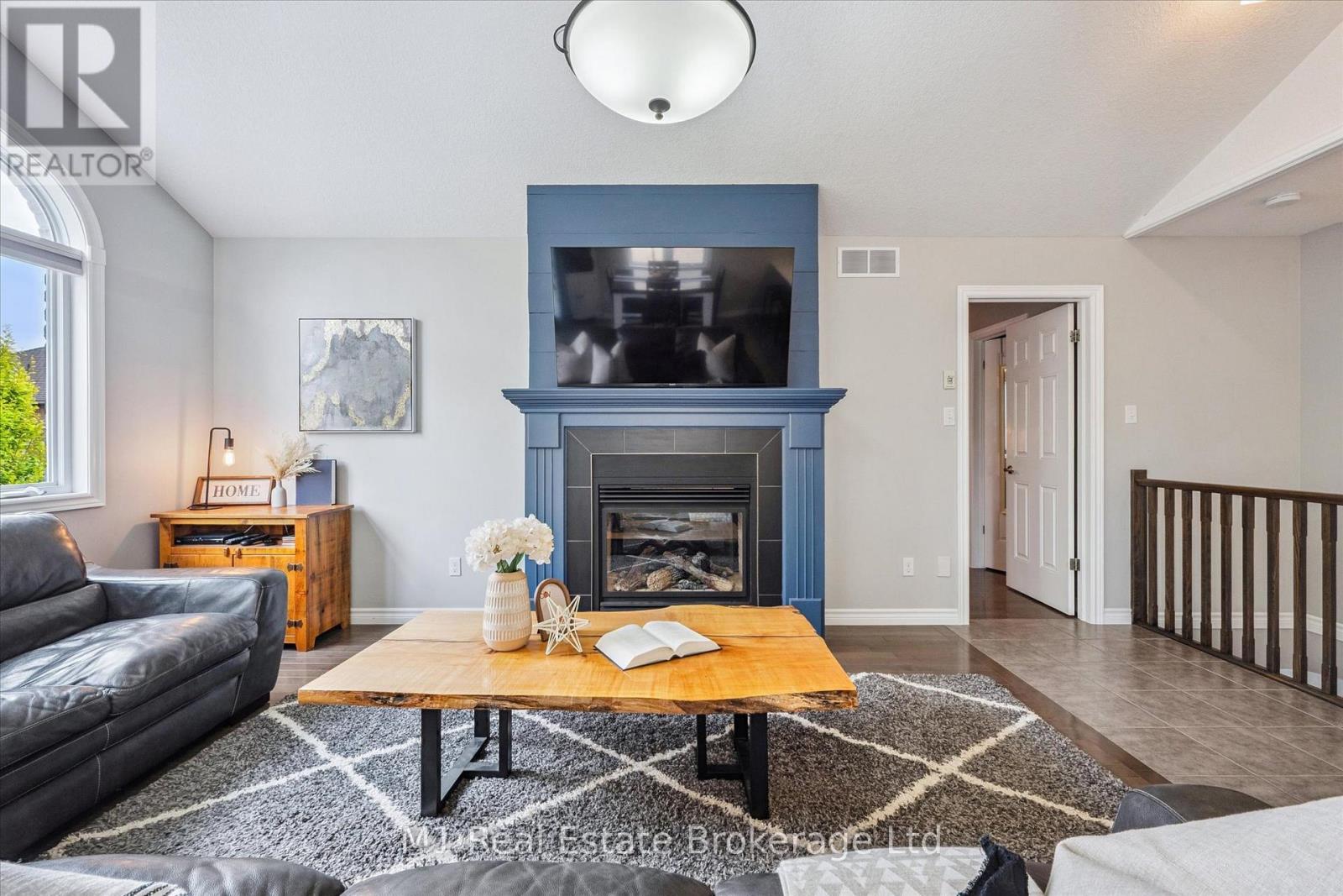 79 Spencer Drive, Centre Wellington, Ontario  N0B 1S0 - Photo 22 - X12997476