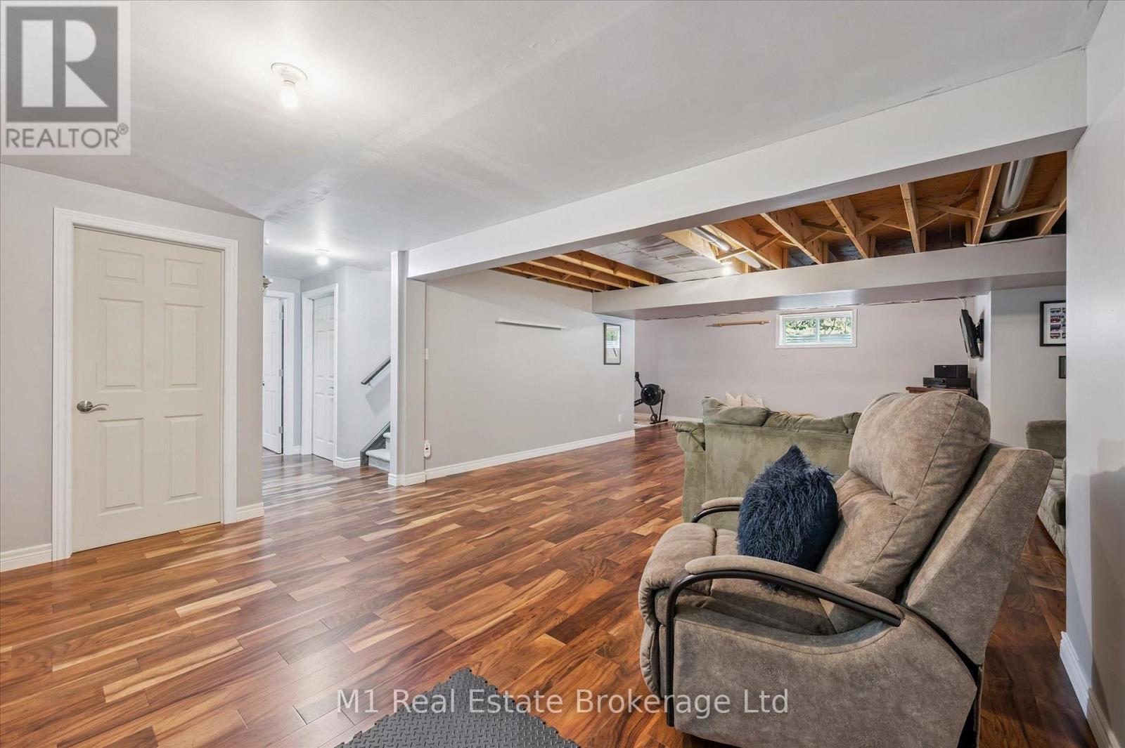 79 Spencer Drive, Centre Wellington, Ontario  N0B 1S0 - Photo 32 - X12997476