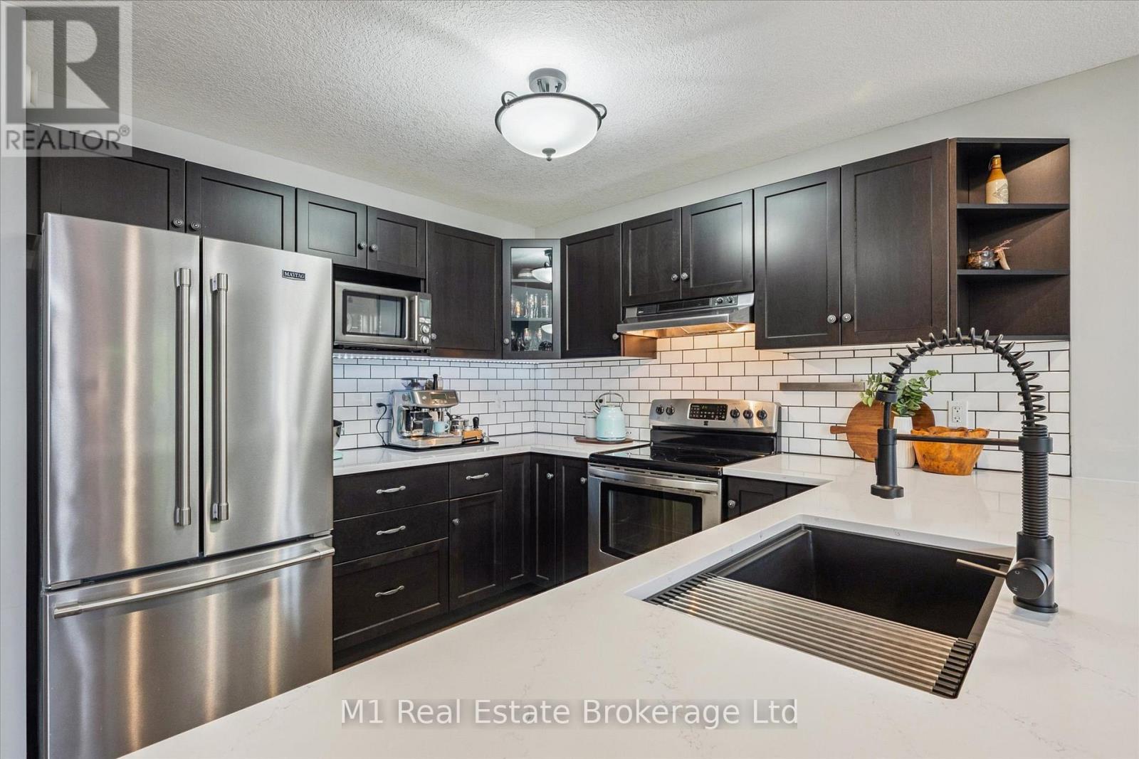 79 Spencer Drive, Centre Wellington, Ontario  N0B 1S0 - Photo 7 - X12997476