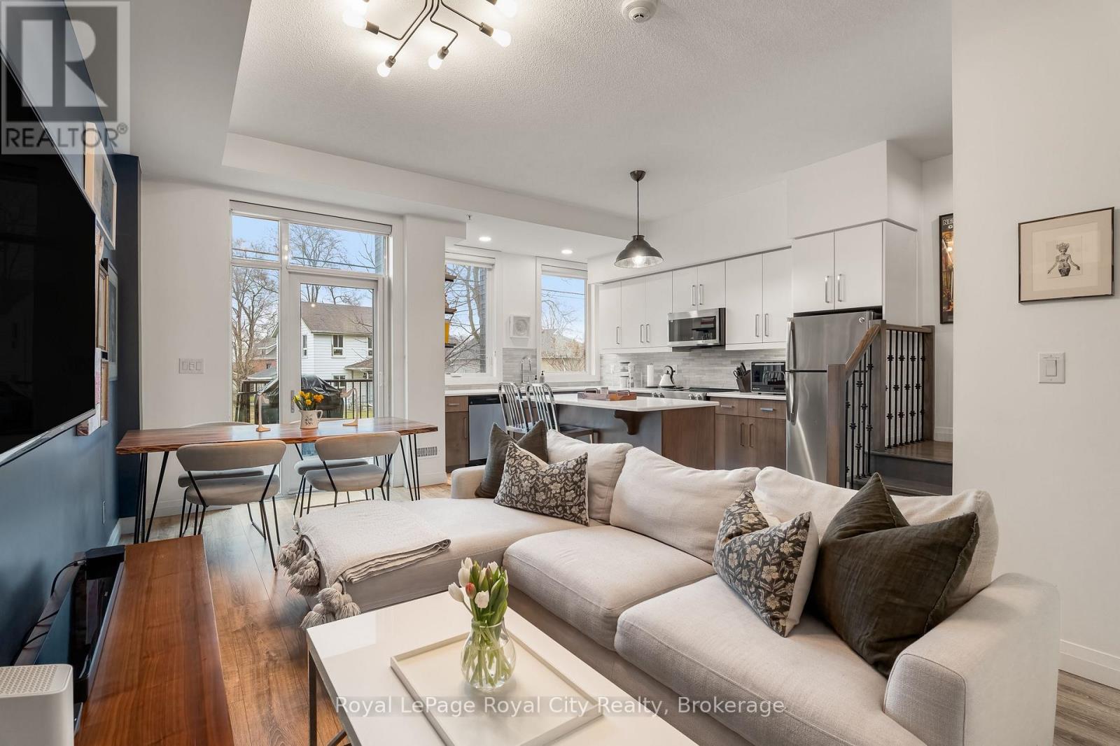 #at3 - 53 Arthur Street S, Guelph, Ontario  N1E 5K4 - Photo 4 - X12997484