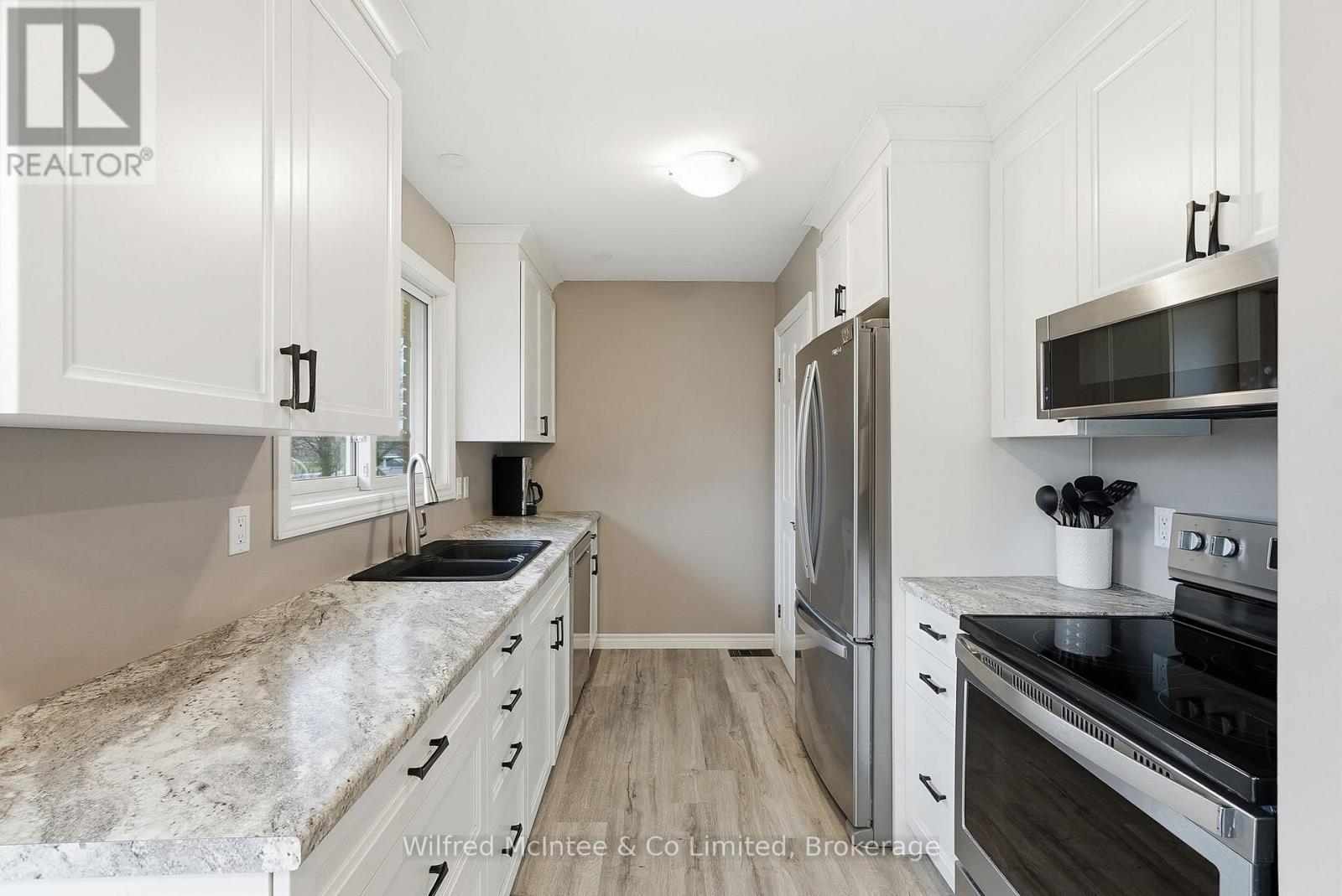 12 Second Street, Brockton, Ontario  N0G 2V0 - Photo 12 - X12997514