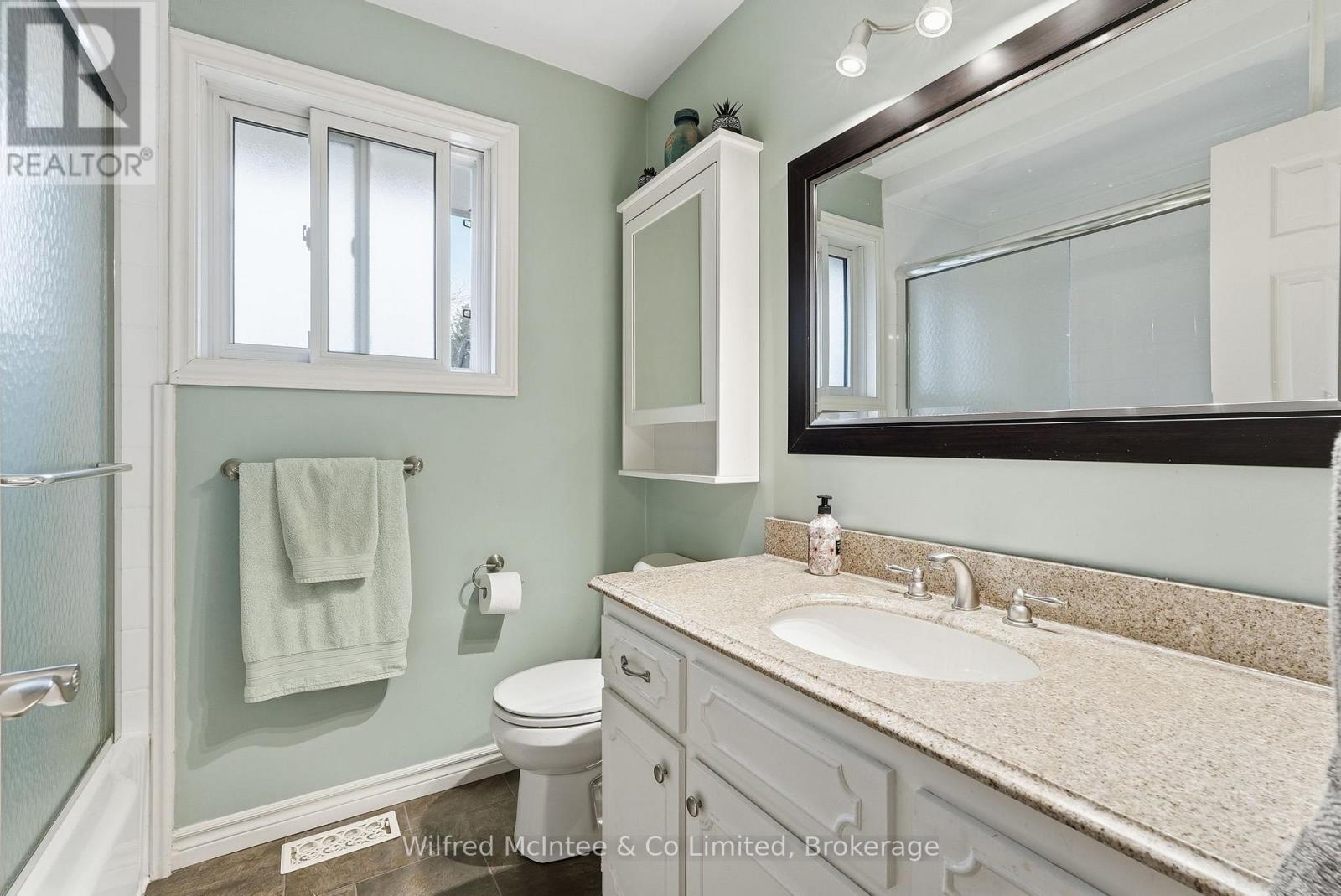 12 Second Street, Brockton, Ontario  N0G 2V0 - Photo 20 - X12997514