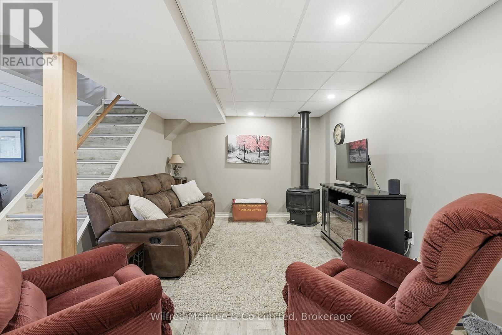 12 Second Street, Brockton, Ontario  N0G 2V0 - Photo 24 - X12997514