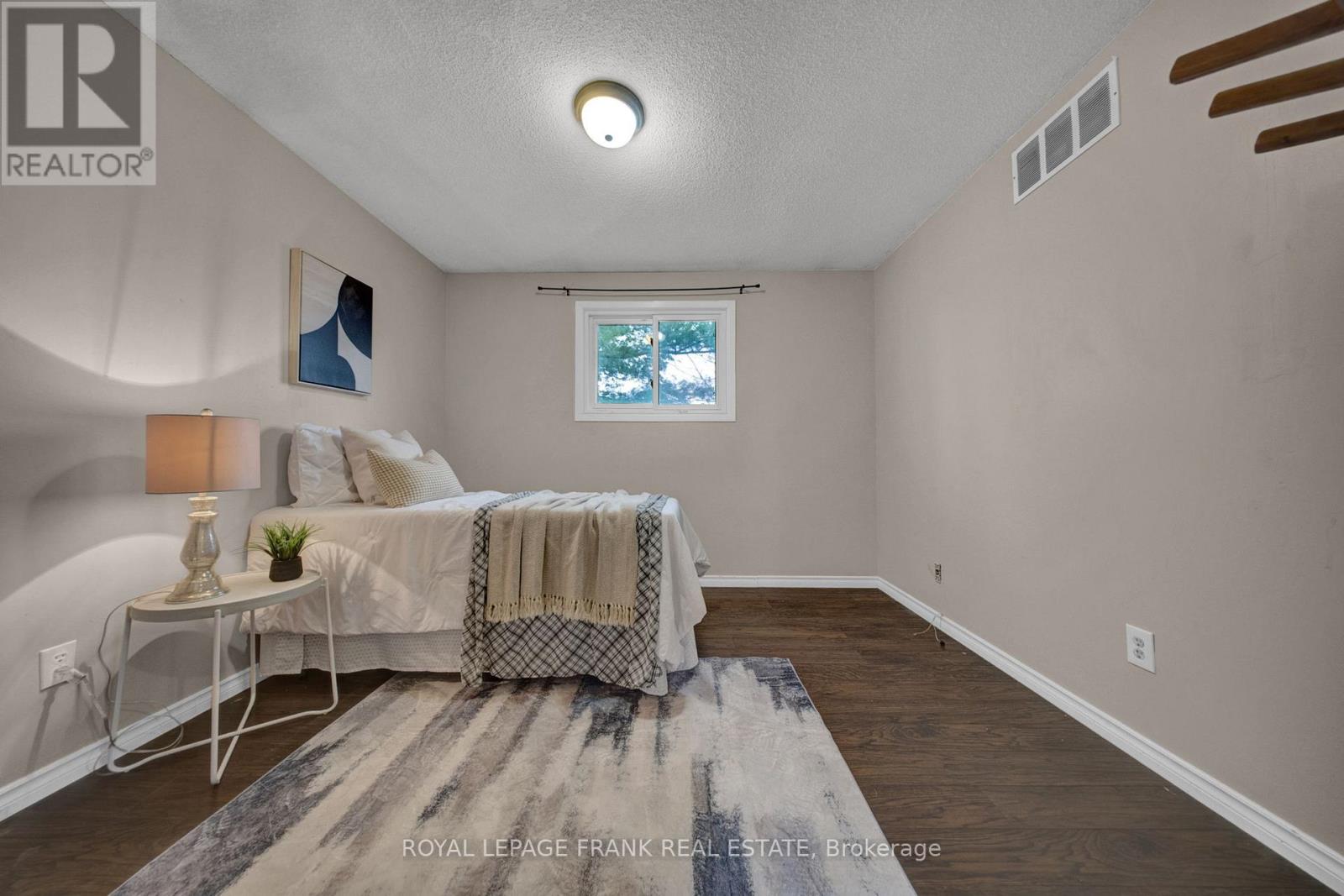 2 Fairbairn Court, Clarington, Ontario  L1C 4K9 - Photo 16 - E12997674