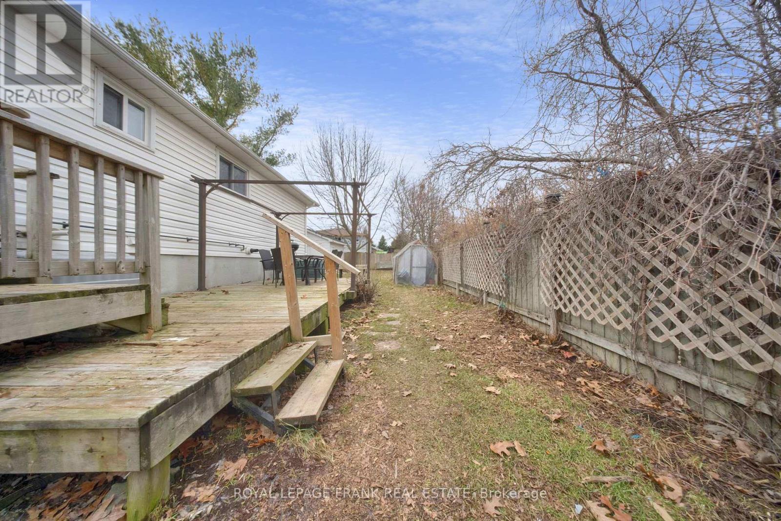 2 Fairbairn Court, Clarington, Ontario  L1C 4K9 - Photo 27 - E12997674