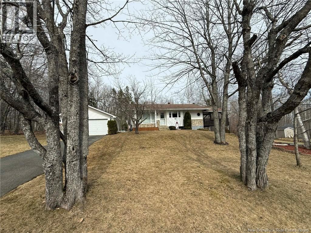 614 Williston Drive, Miramichi, New Brunswick E1V 5X7 - Photo 2 - NB137014