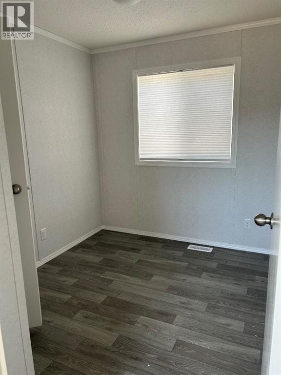 2004 Sunflower Crescent, Coaldale, Alberta  T1M 0G4 - Photo 11 - A2283611