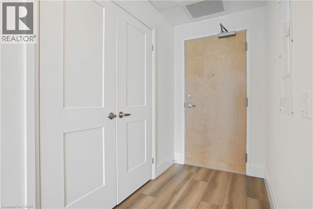 60 Charles Street W Unit# 1904, Kitchener, Ontario  N2G 0C9 - Photo 5 - 40820499