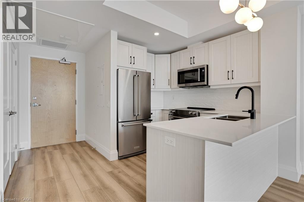 60 Charles Street W Unit# 1904, Kitchener, Ontario  N2G 0C9 - Photo 6 - 40820499