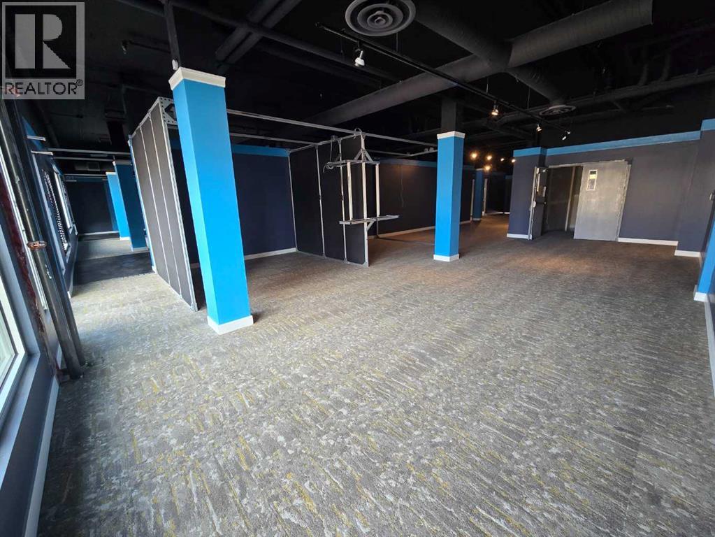 120 & 130, 4707 50 Street, Red Deer, Alberta  T4N 1X3 - Photo 2 - A2269997