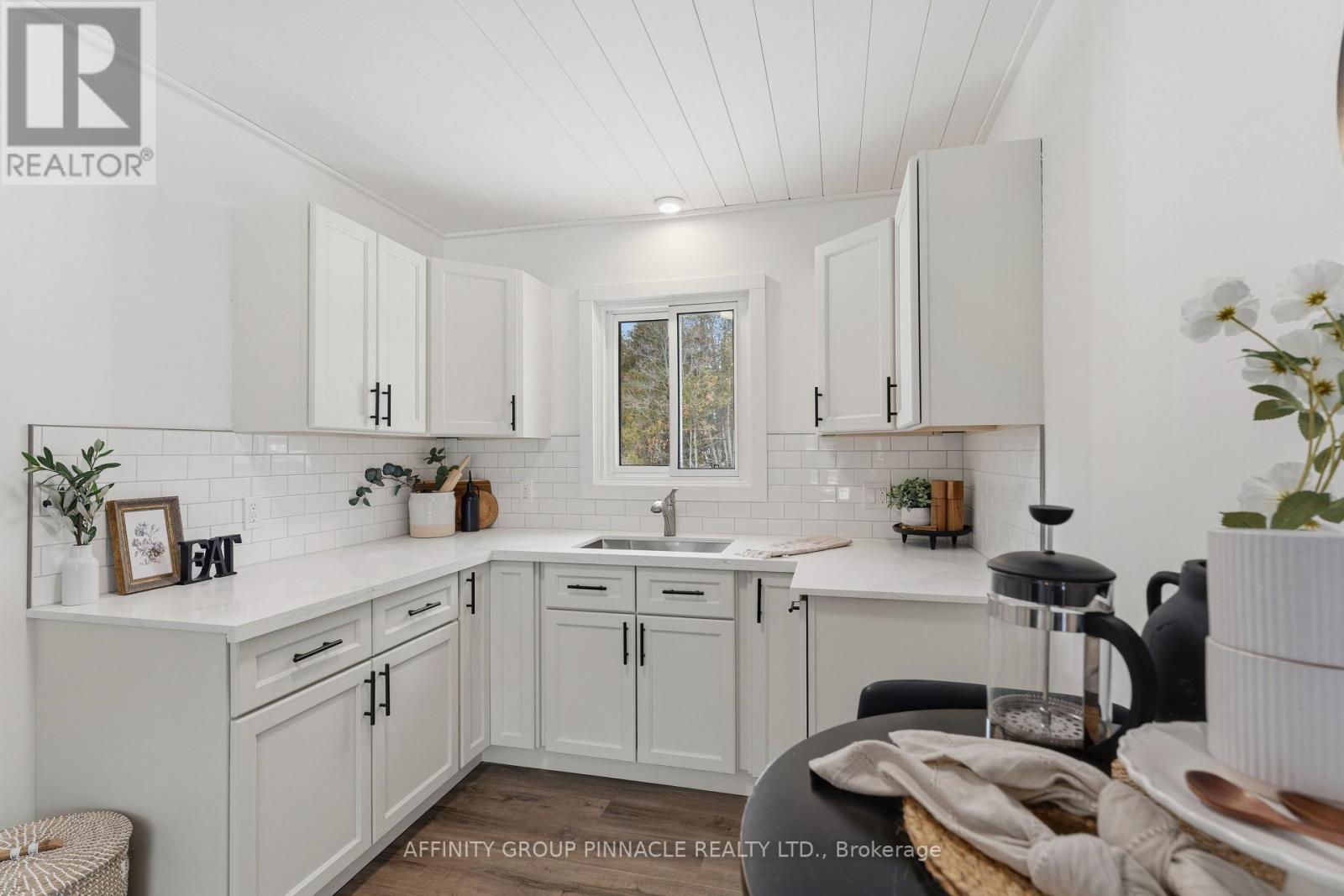 544 County 121 Road, Kawartha Lakes, Ontario K0M 1N0 - Photo 8 - X12997622