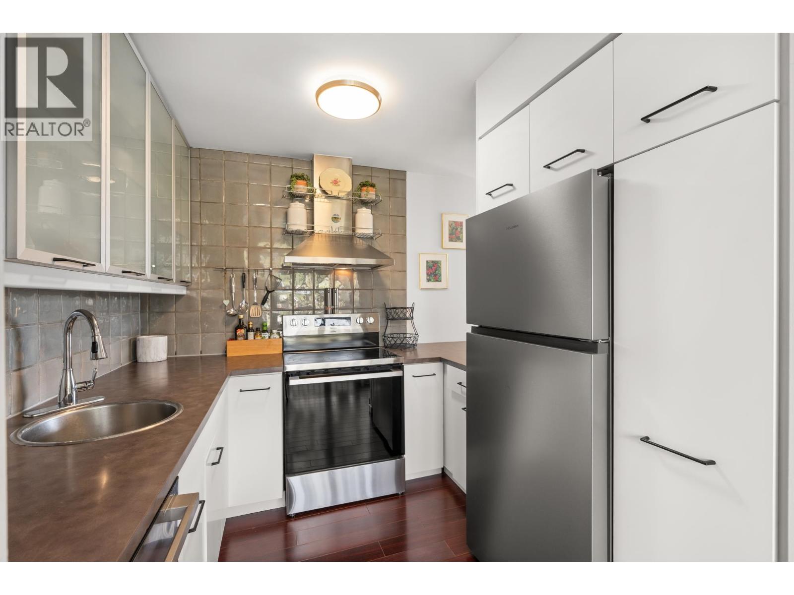 704 650 16th Street, West Vancouver, British Columbia  V7V 3R9 - Photo 24 - R3100600