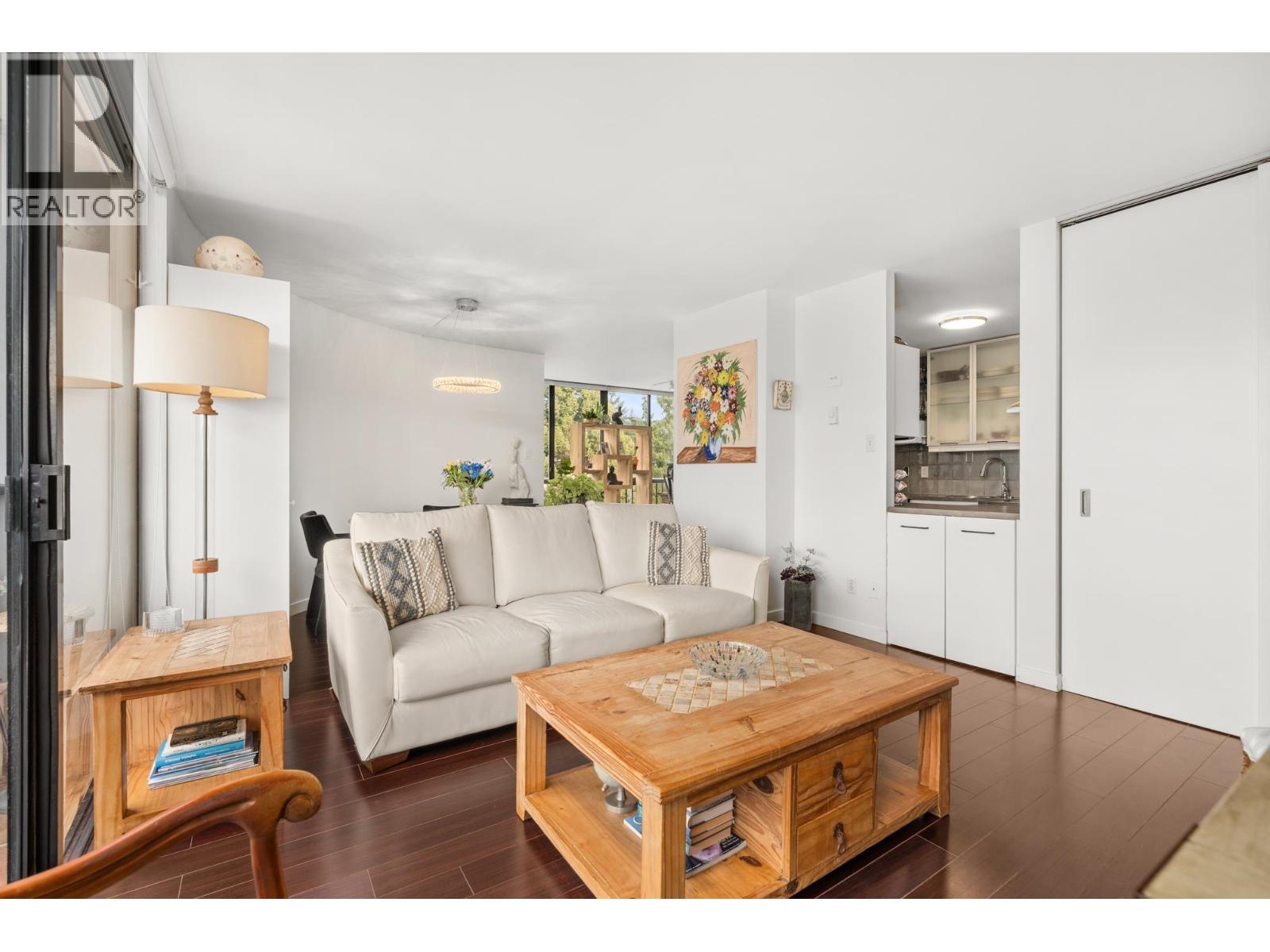 704 650 16th Street, West Vancouver, British Columbia  V7V 3R9 - Photo 9 - R3100600