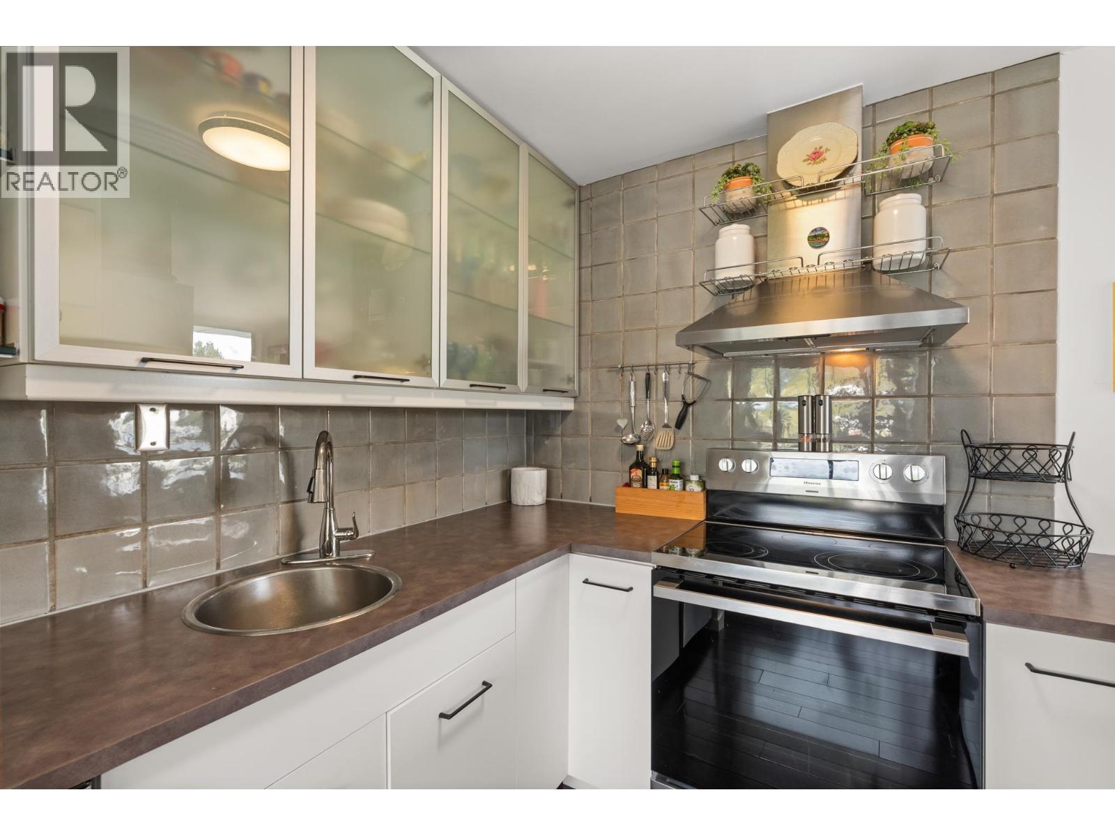 704 650 16th Street, West Vancouver, British Columbia  V7V 3R9 - Photo 25 - R3100600