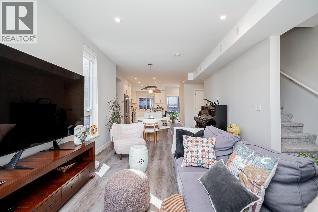 7 50 Seaview Drive, Port Moody, British Columbia  V3H 0N2 - Photo 16 - R3111093