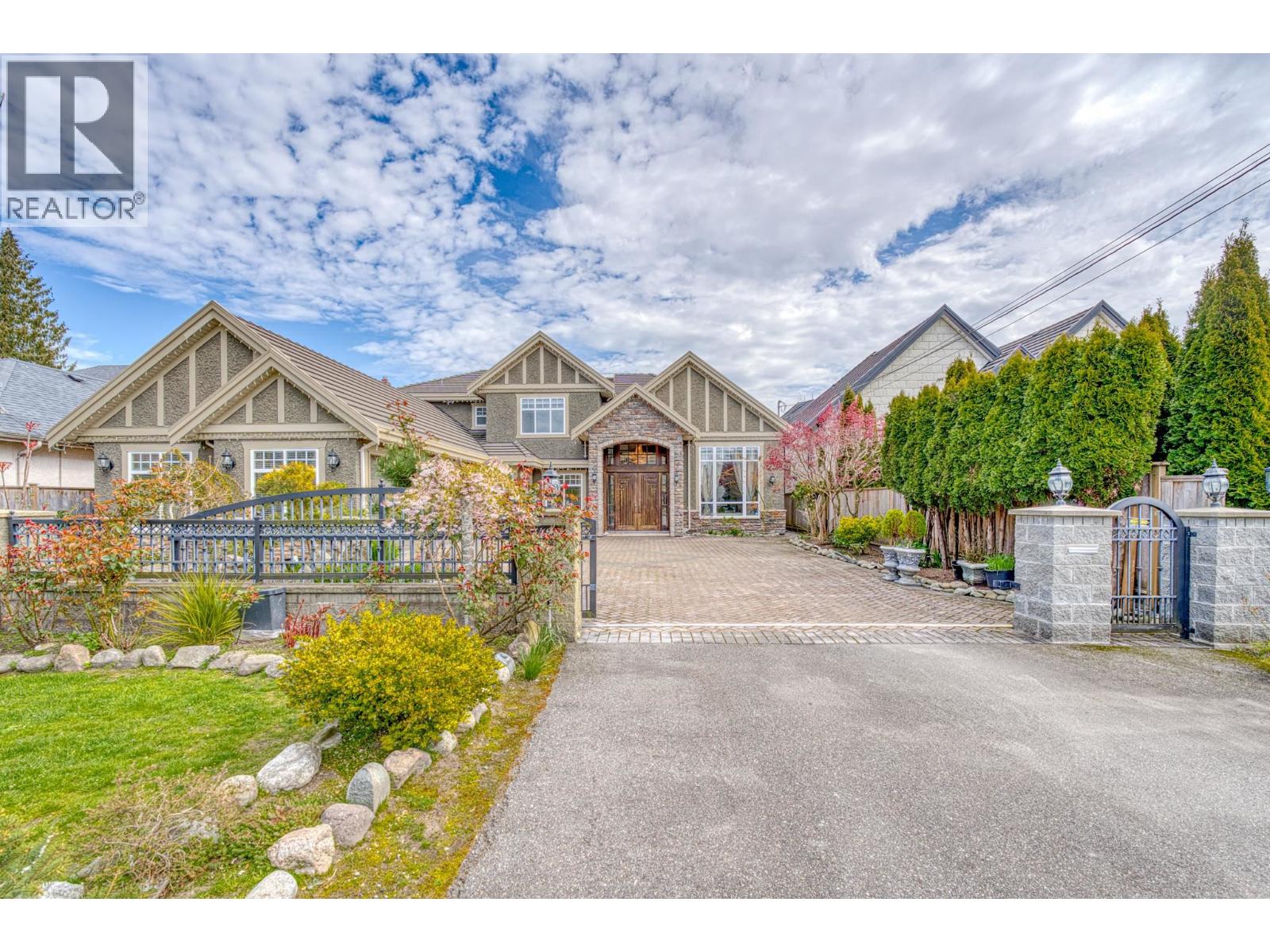 7428 MONTANA ROAD, Richmond, British Columbia