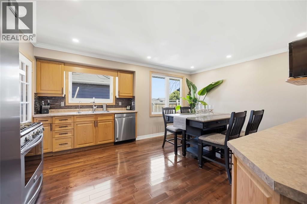 1235 Severin Drive South, Sarnia photo 10