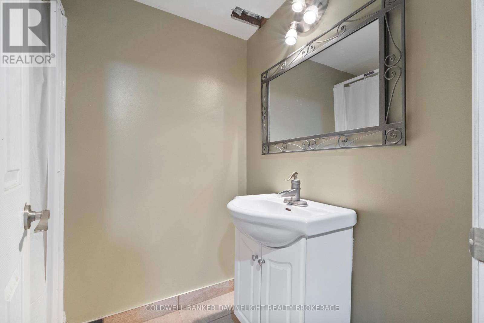 35176 Coursey Line, Lucan Biddulph, Ontario  N0M 2J0 - Photo 29 - X12997600