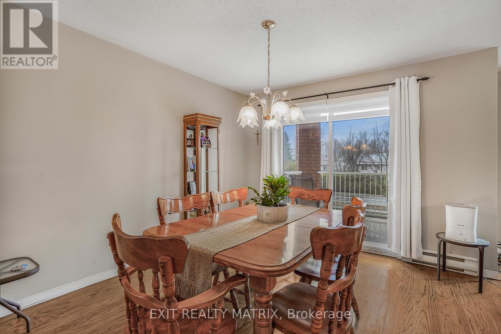 4 - 669 Spence Avenue, Hawkesbury, Ontario K6A 3S2 - Photo 11 - X12997576