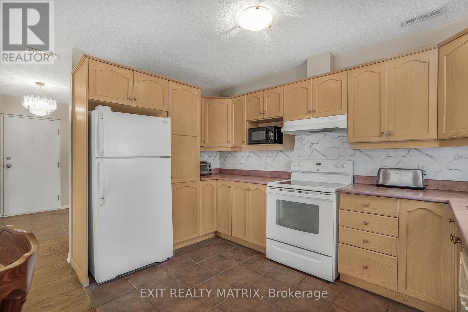 4 - 669 Spence Avenue, Hawkesbury, Ontario K6A 3S2 - Photo 18 - X12997576