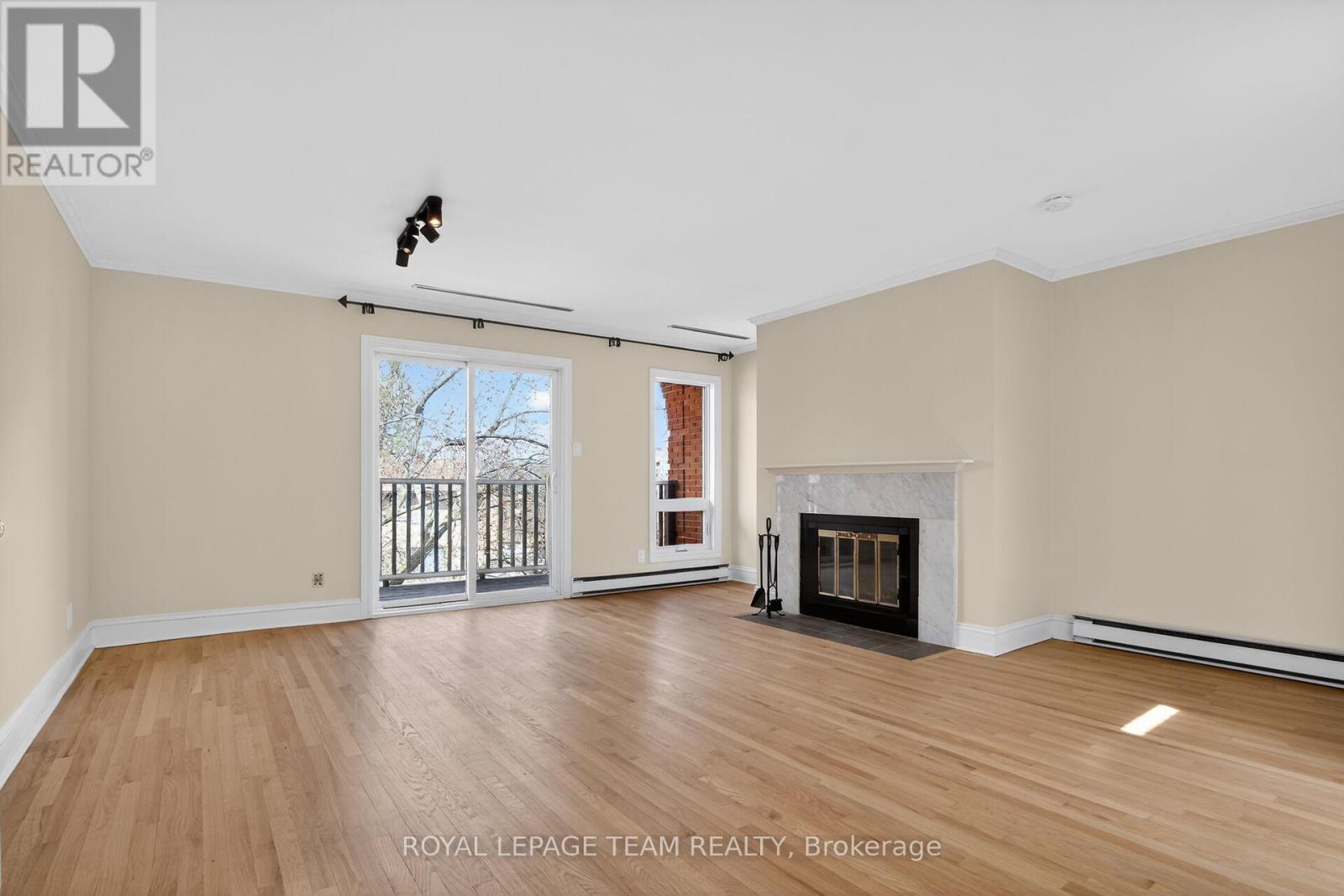 9 - 160 Bruyere Street, Ottawa, Ontario K1N 5E1 - Photo 13 - X12997472