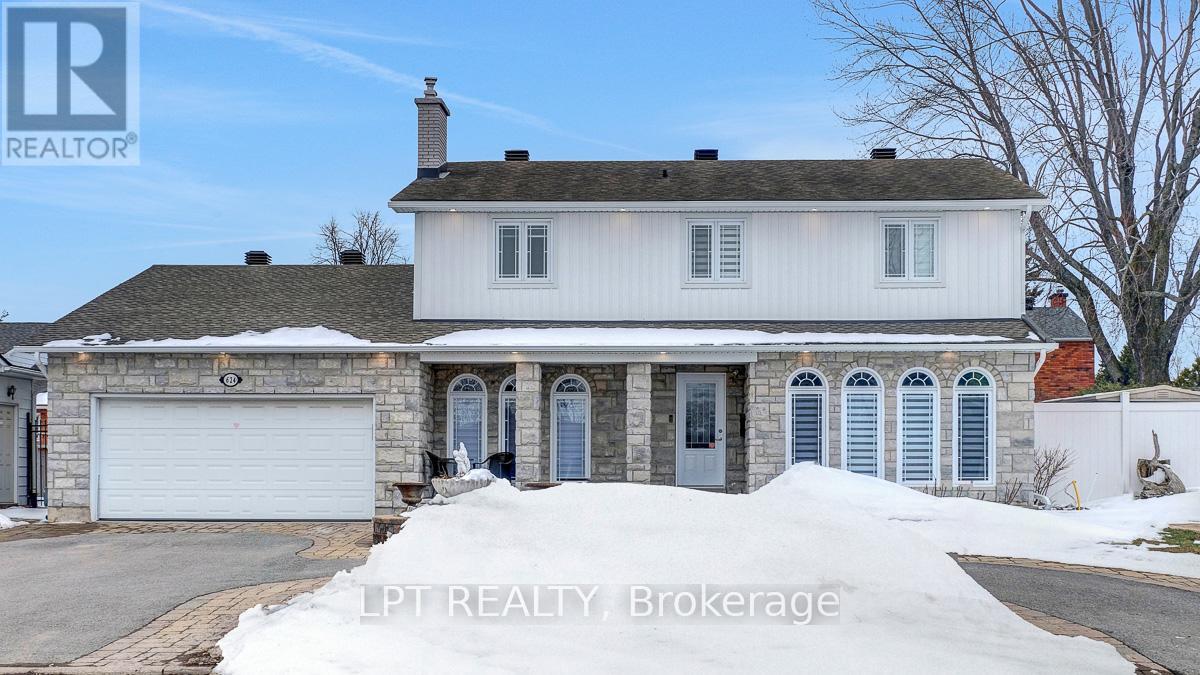 624 PLEASANT PARK ROAD, Ottawa, Ontario