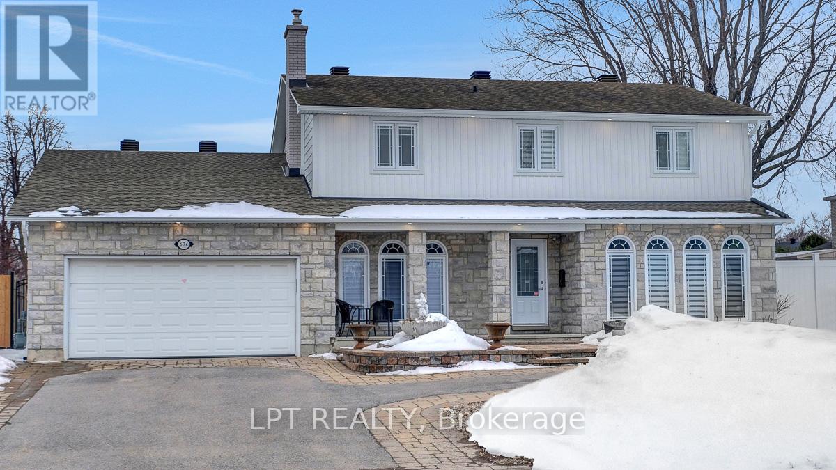 624 Pleasant Park Road, Ottawa, Ontario  K1H 5N5 - Photo 2 - X12997494