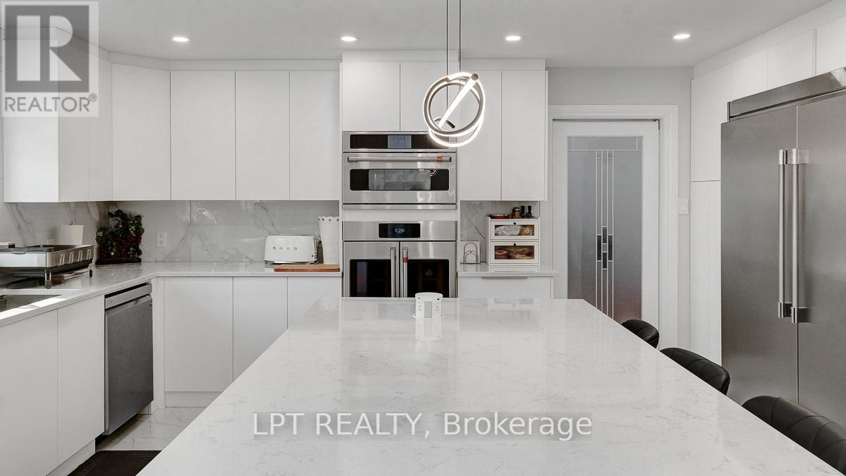 624 Pleasant Park Road, Ottawa, Ontario  K1H 5N5 - Photo 21 - X12997494