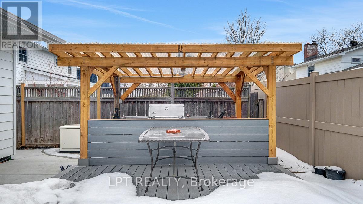 624 Pleasant Park Road, Ottawa, Ontario  K1H 5N5 - Photo 48 - X12997494