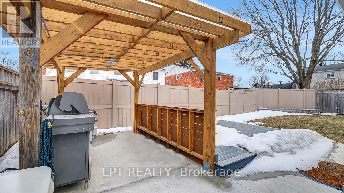 624 Pleasant Park Road, Ottawa, Ontario  K1H 5N5 - Photo 49 - X12997494