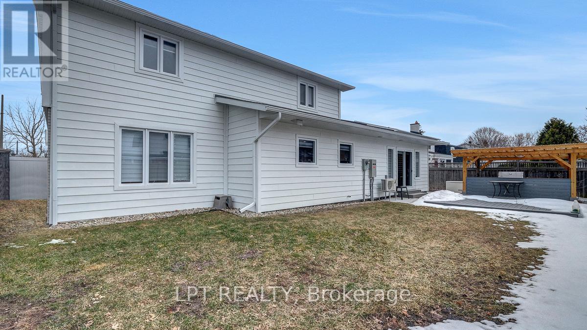 624 Pleasant Park Road, Ottawa, Ontario  K1H 5N5 - Photo 50 - X12997494