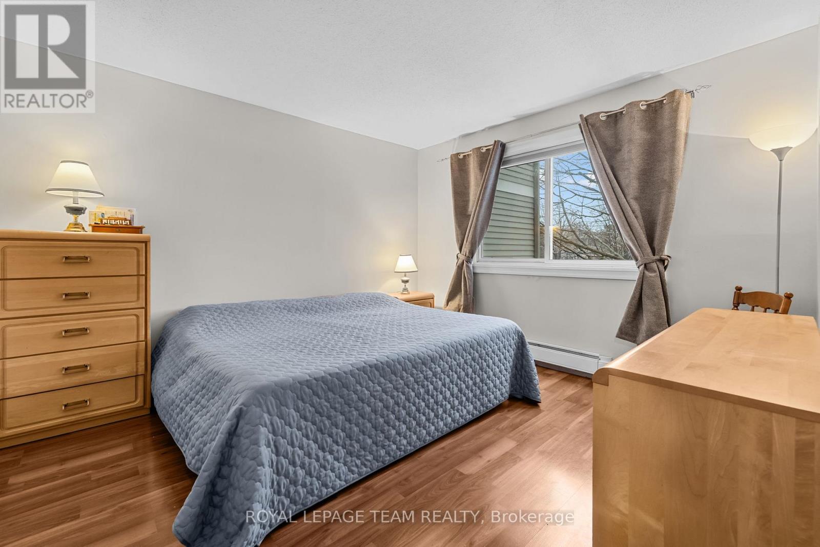214 - 270 Brittany Drive, Ottawa, Ontario  K1K 4M3 - Photo 13 - X12997578