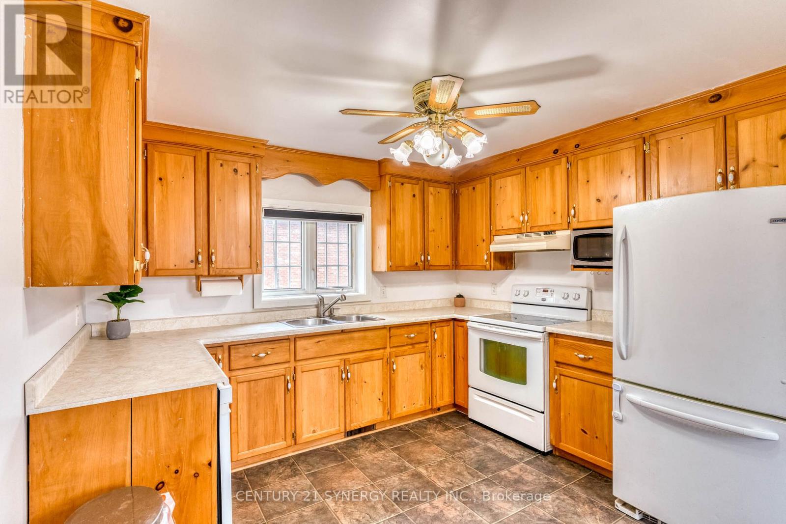 19 South Street S, Perth, Ontario  K7H 2G3 - Photo 10 - X12997580