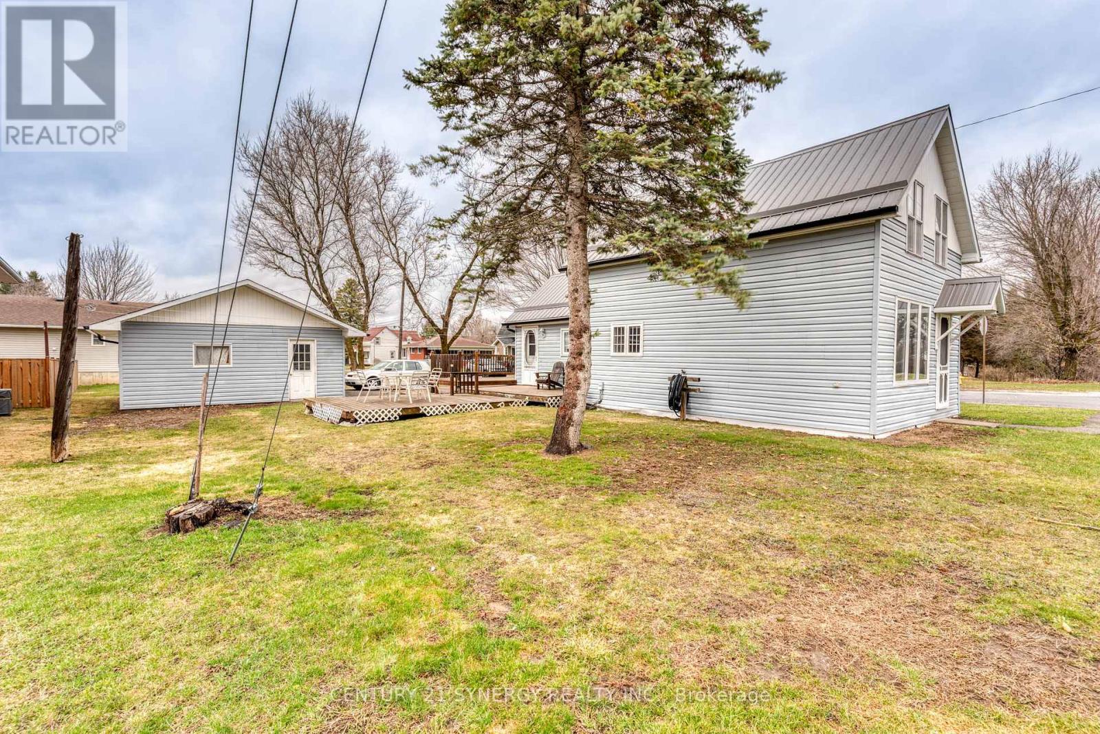 19 South Street S, Perth, Ontario  K7H 2G3 - Photo 3 - X12997580